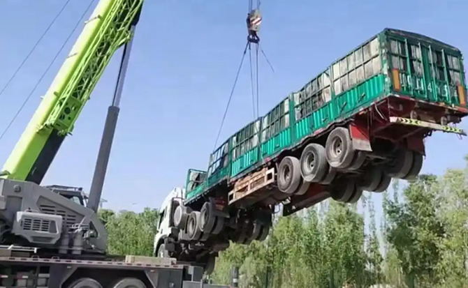 桥西区道路脱困救援案例